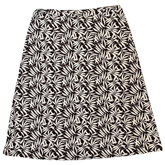 Ann Taylor Factory Brown White Leaf Print A-Line Skirt Size XS - Picture 3 of 11
